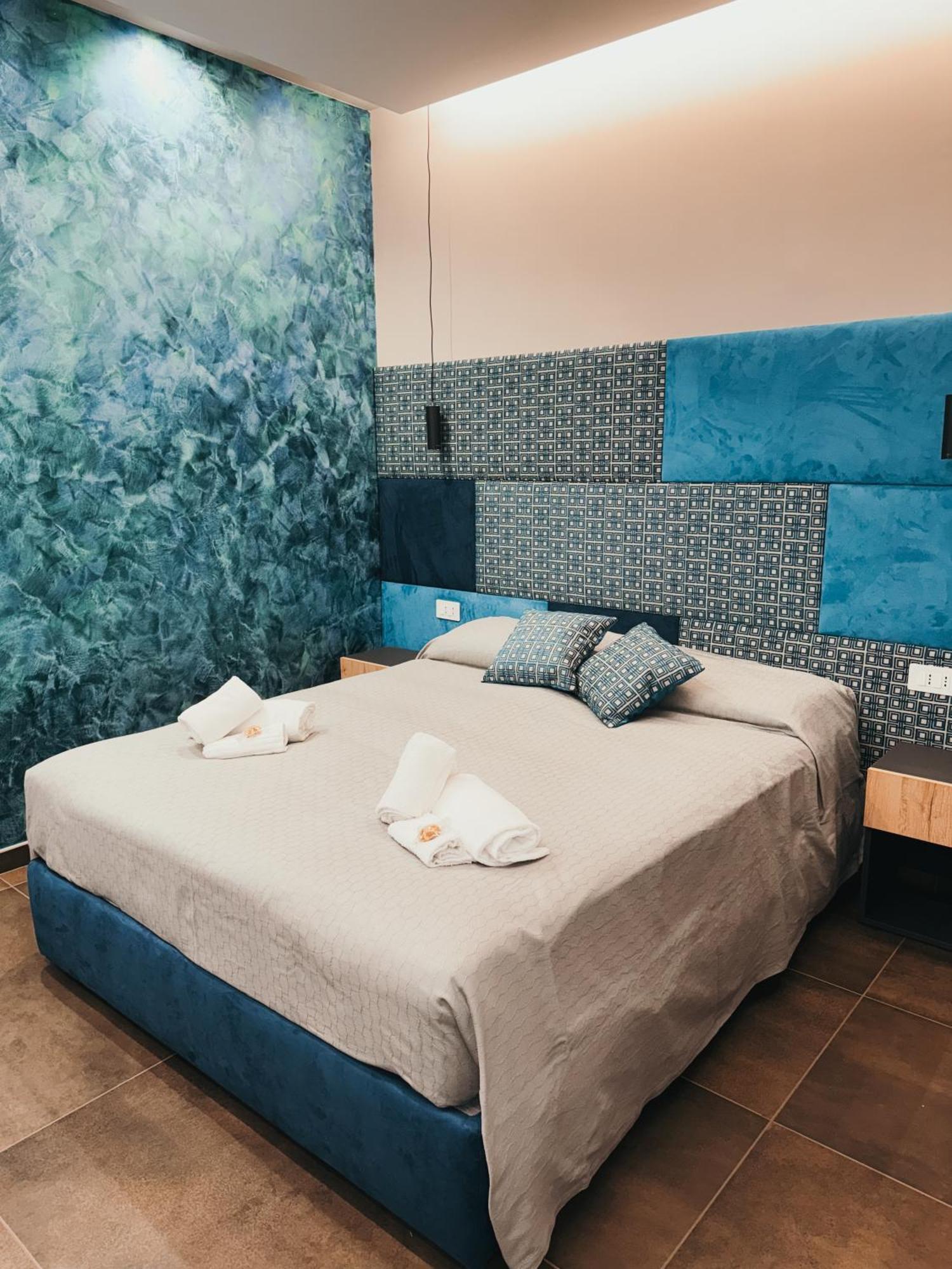 Re Lazzarone Suite Napoli Eksteriør billede