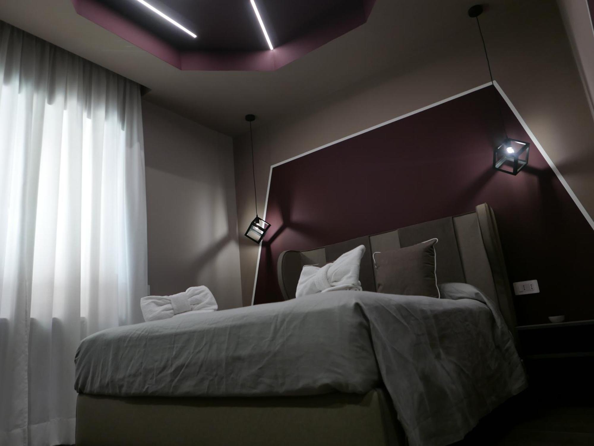 Re Lazzarone Suite Napoli Eksteriør billede